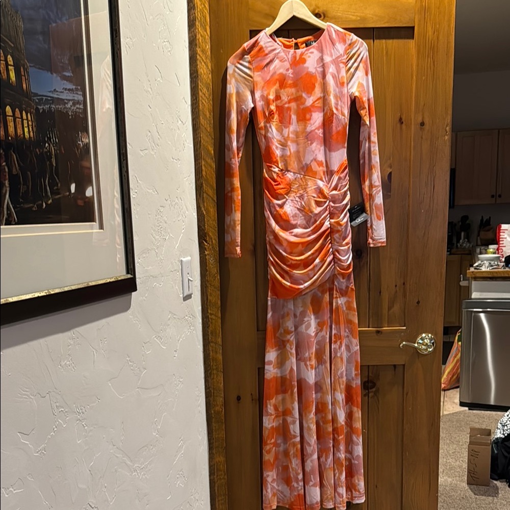 Lulu's orange/Pink Ruched Long Sleeve Bodycon Dress full leg slit. NWT